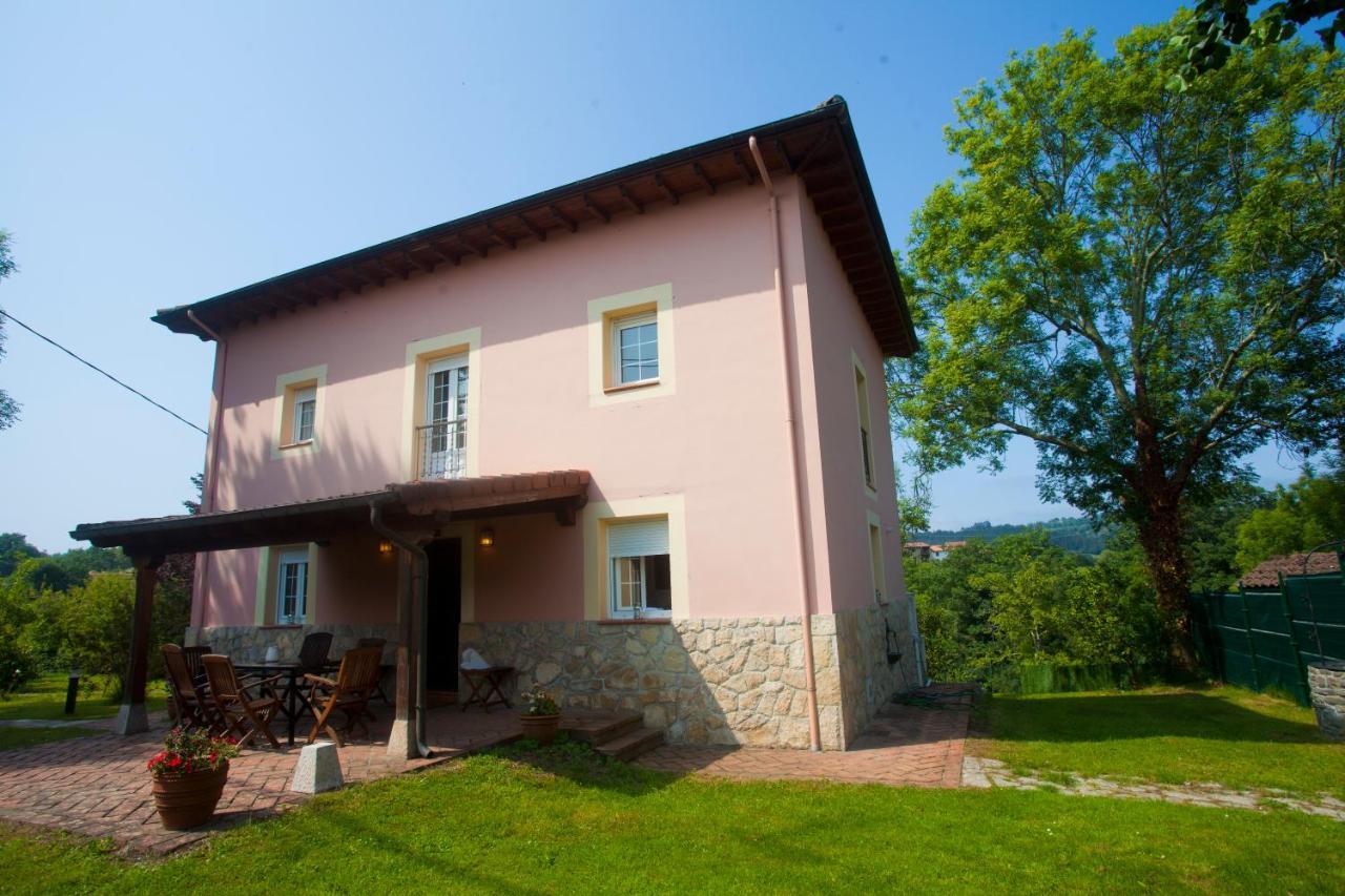 Villa Mercedes Piloña Eksteriør billede